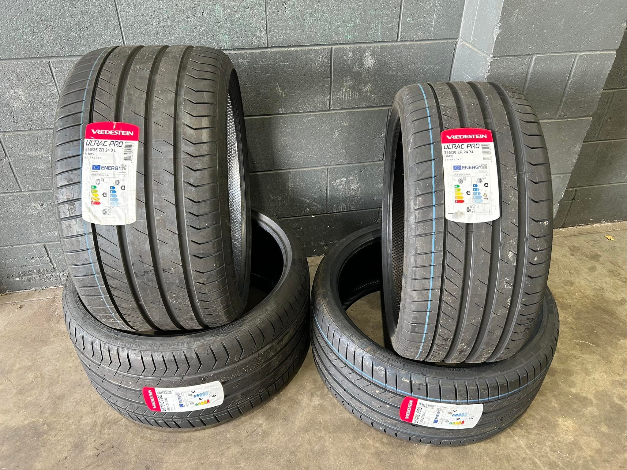 355/25r24 & 295/30r24 Vredestein 😳😳 Customer had been let down