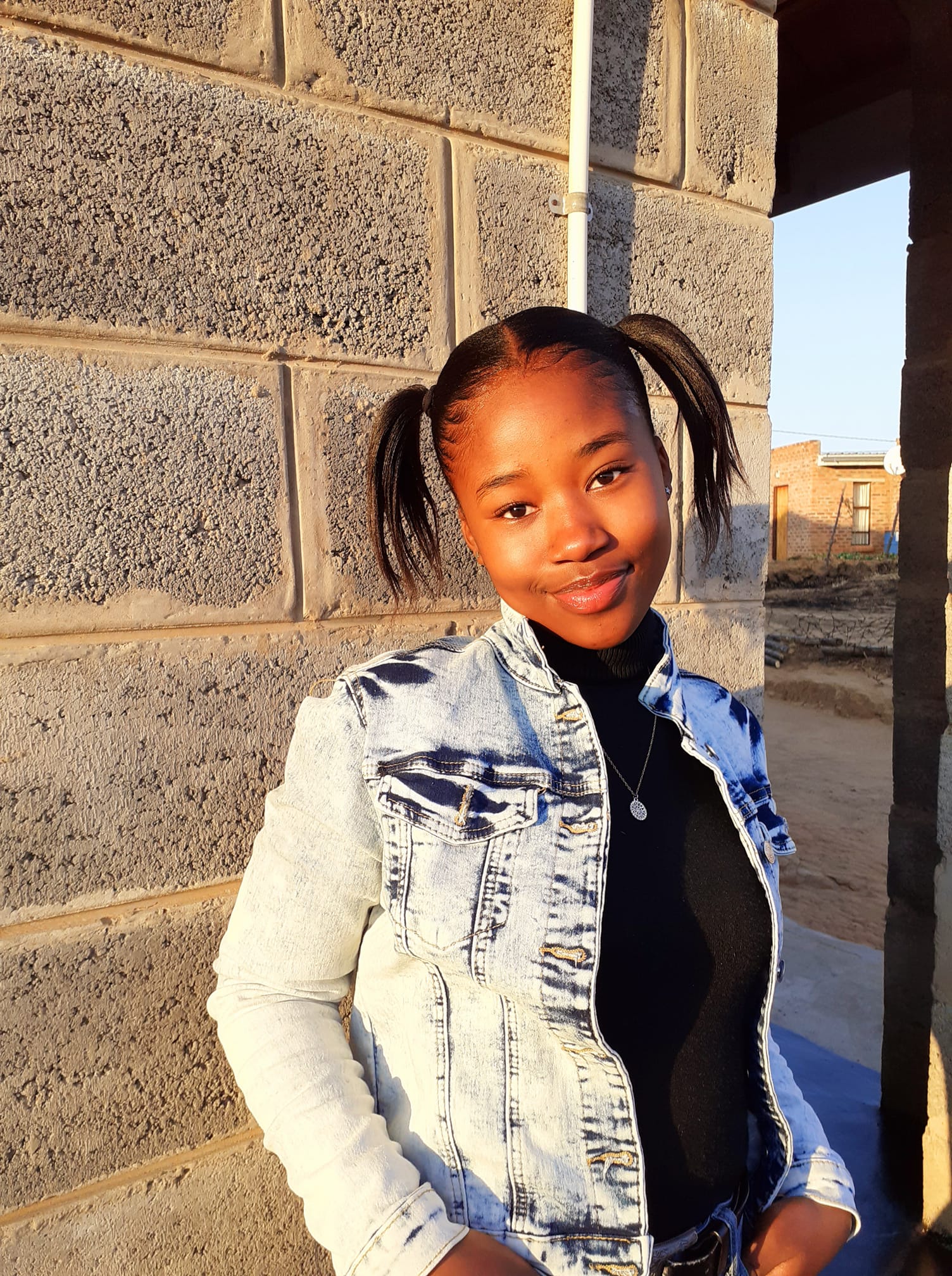 Mpho Mofilikoane