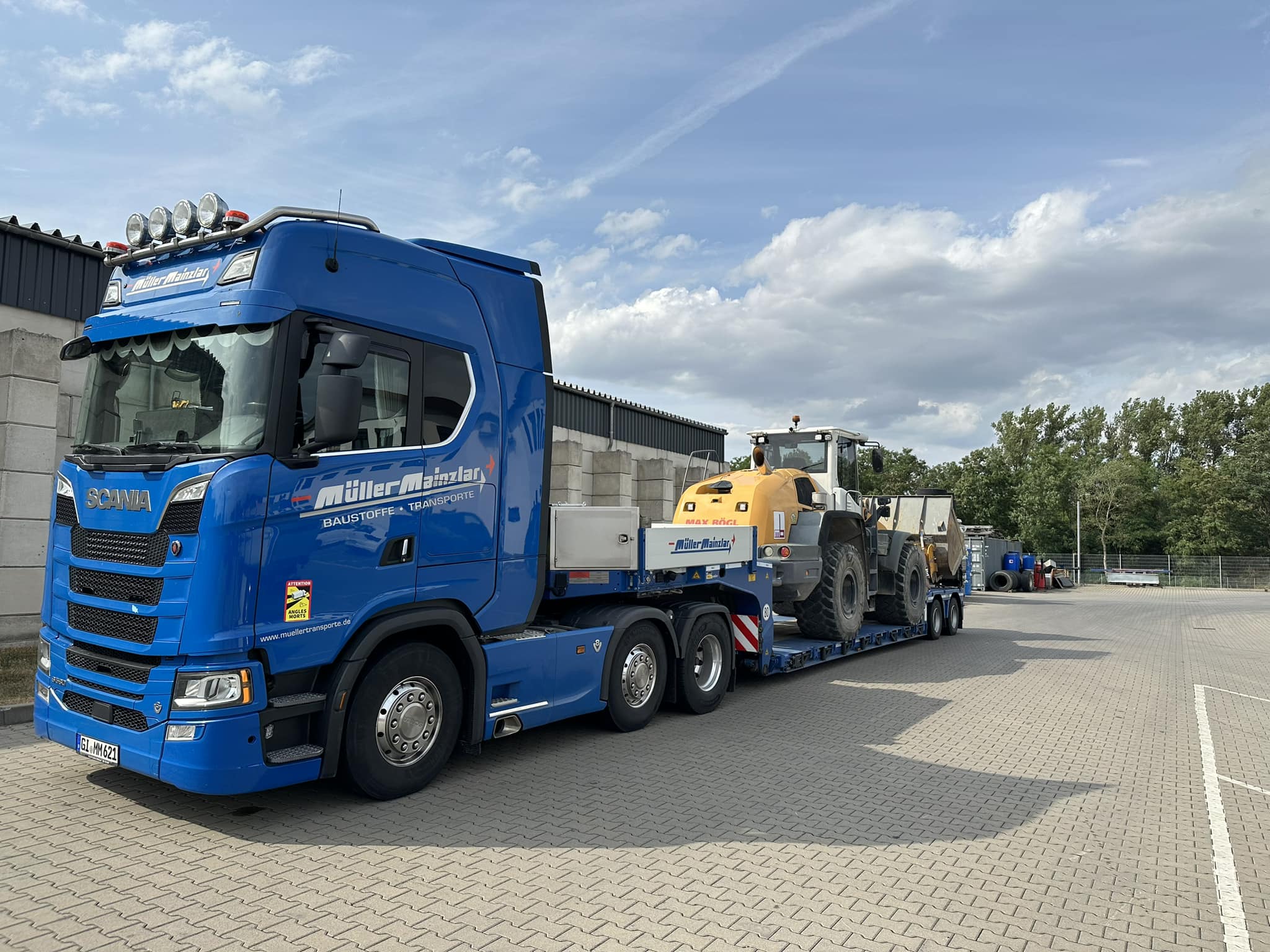 Müller Mainzlar | Lollar