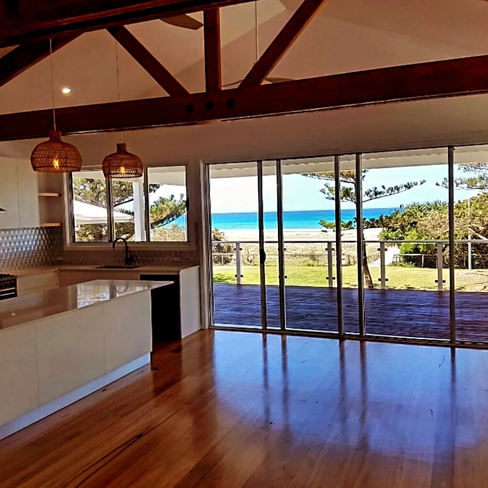 Stringer Building Services | Palm Beach QLD