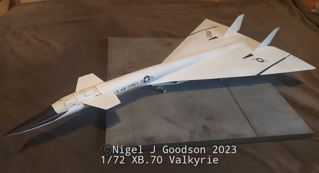 Italeri XB-70 Valkyrie 1/72 scale model kit