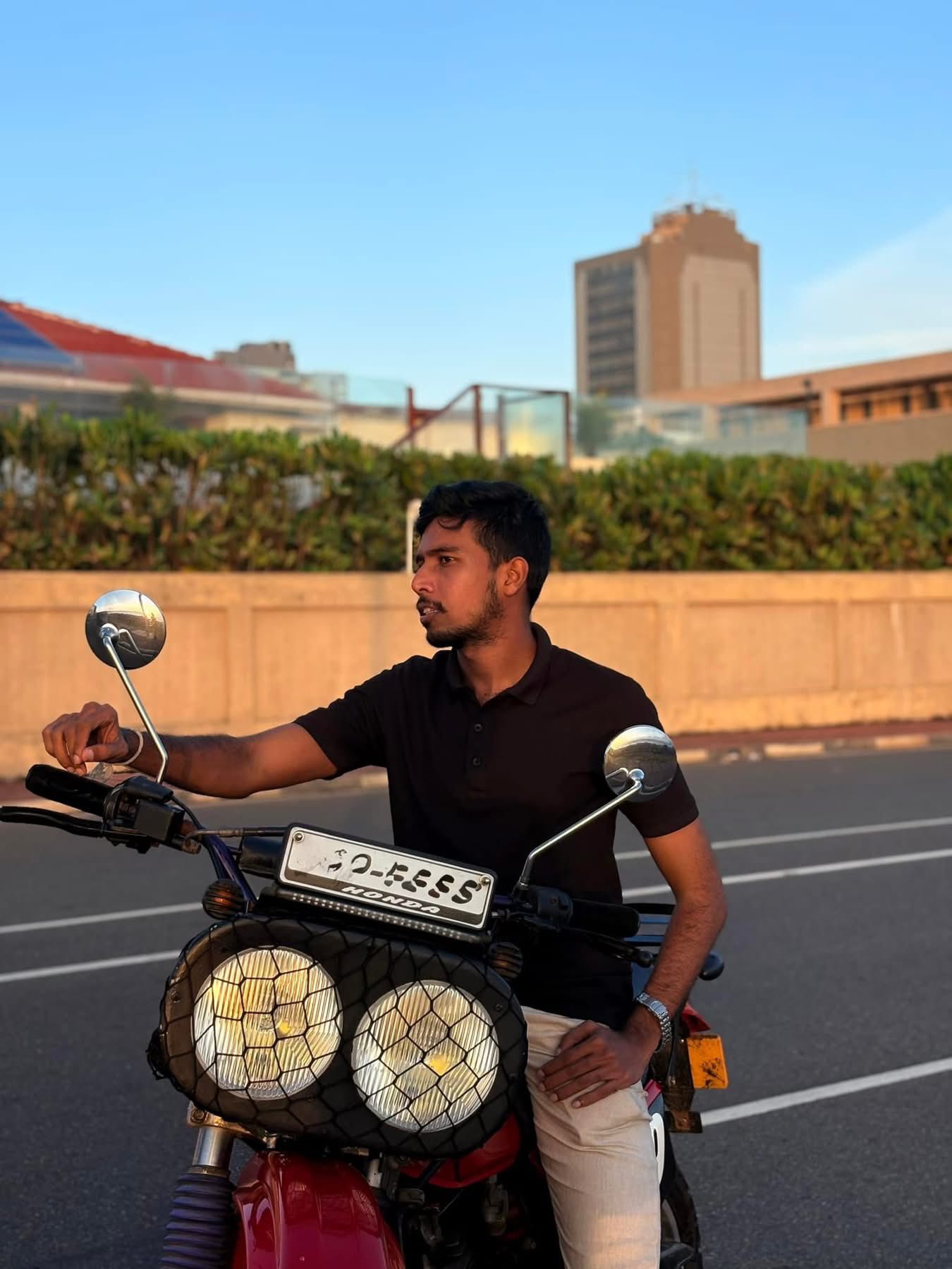 මෝටර් බයික් - Motor Bike | Kalutara
