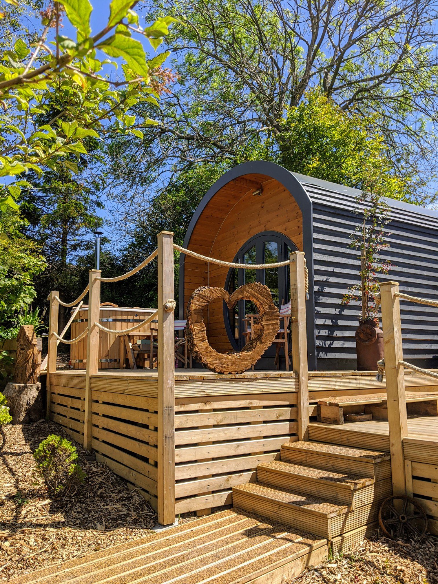 Podington - Welcome to 'Podington' a bit of luxury in the...
