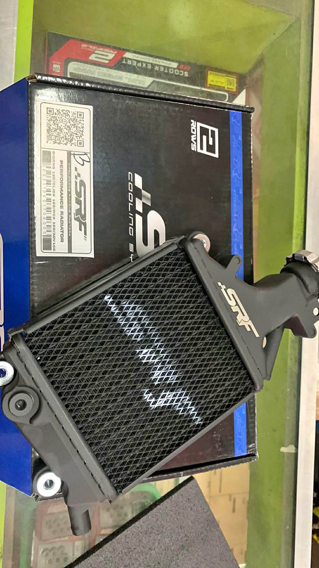 stock radiator aerox v2 may kasama ng screen at hose at kalahating ...
