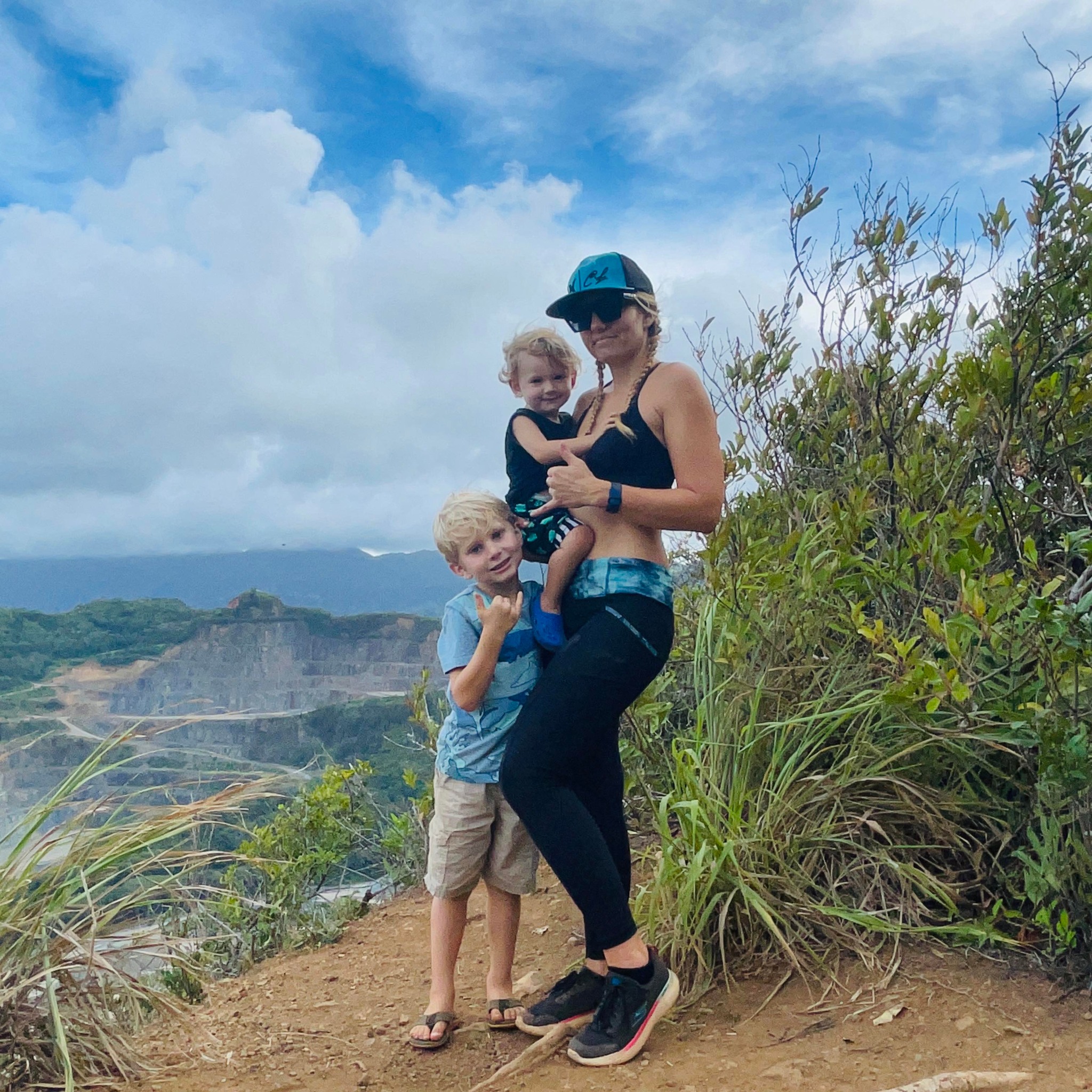 THE MILILANI COMMUNITY HUB | Hi... my kid goes to Mililani Mauka ...