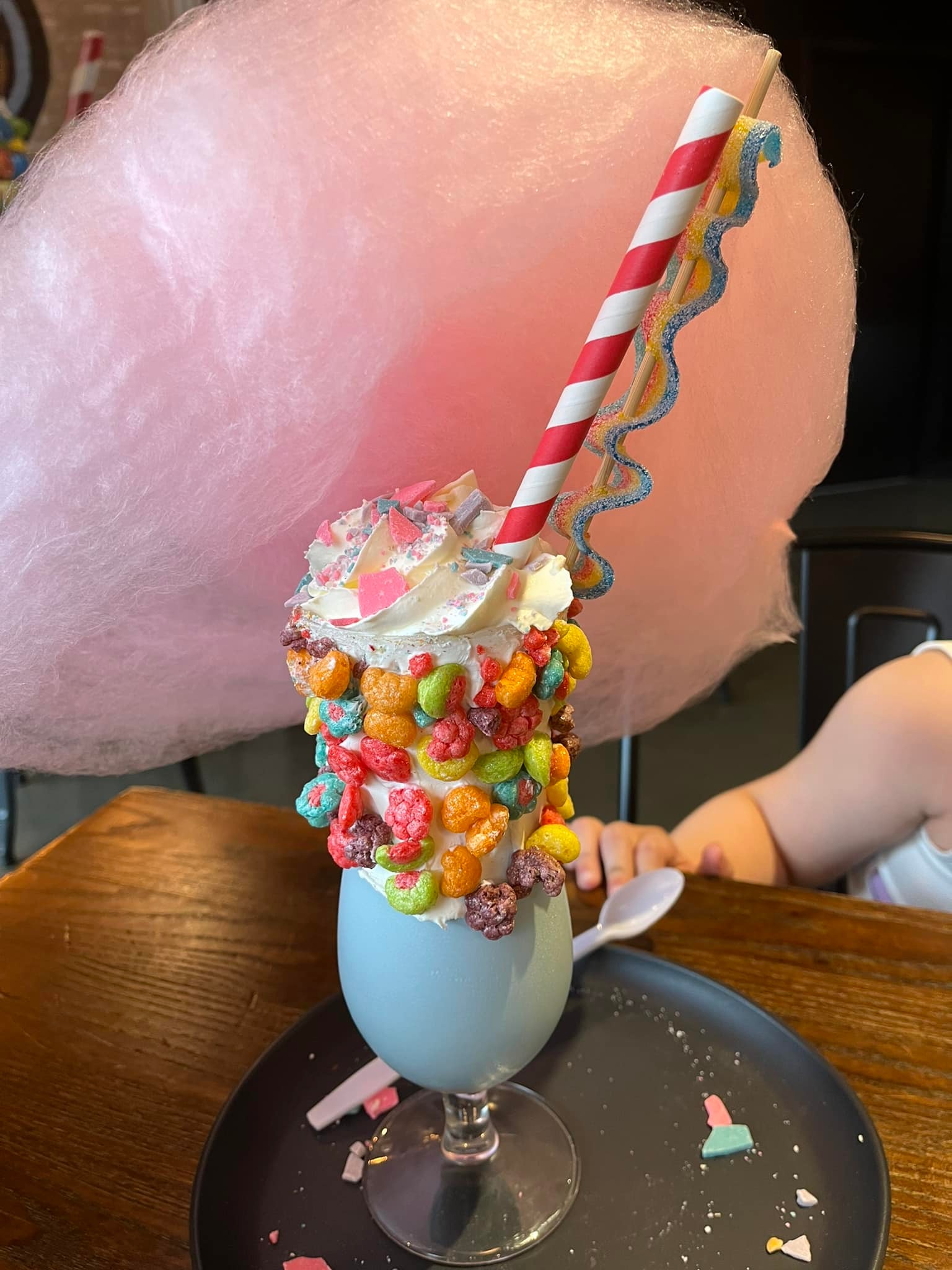 Shake No. 8 in Columbus, Ohio serves great milkshakes and waffle