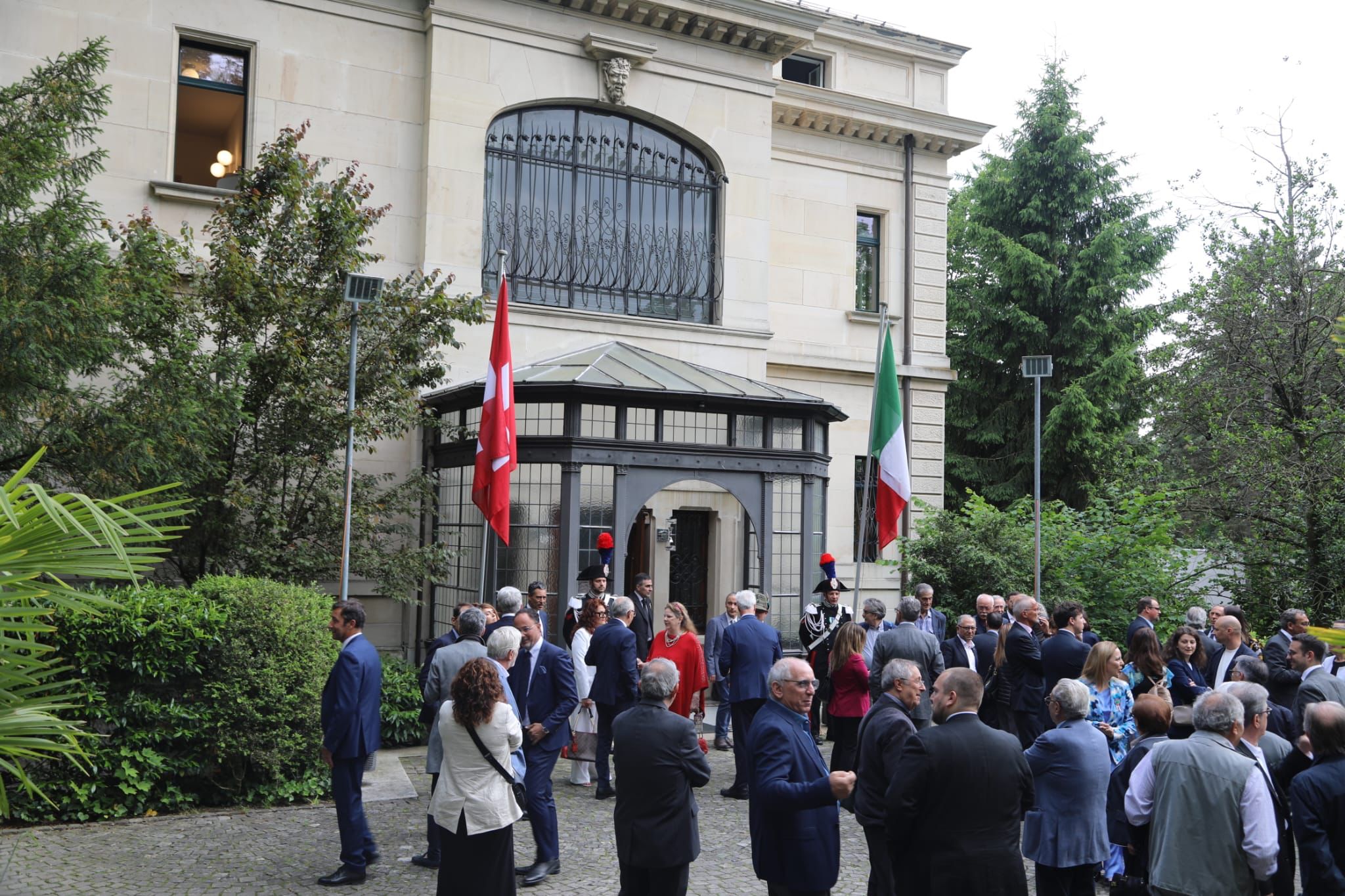 Consolato Generale... - Consolato Generale d'Italia a Zurigo