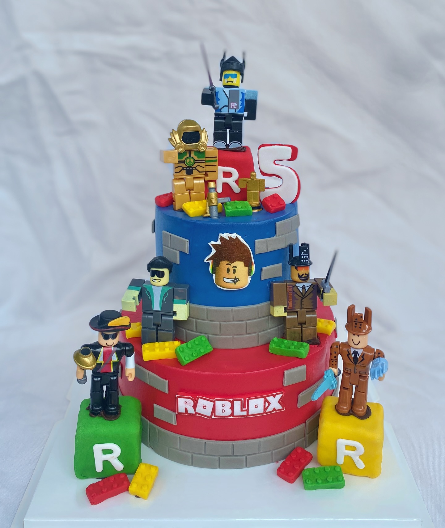 Bake - Roblox birthday cake 🧩 . สั่งเค้กปกติล่วงหน้า1-2วัน . เค้กที่มี ...
