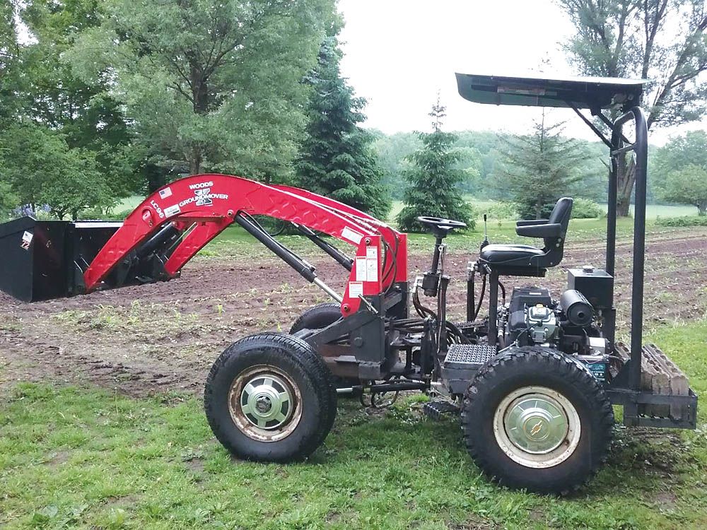 FARM - They Built Two Hydraulic-Driven Tractors Reynold Petersen ...