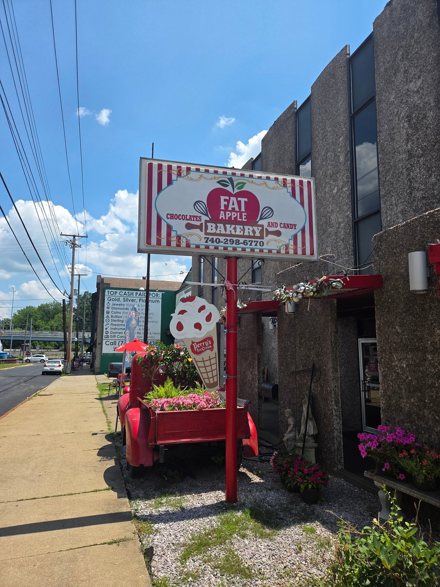 Fat Apple Bakery in Bridgeport Ohio review