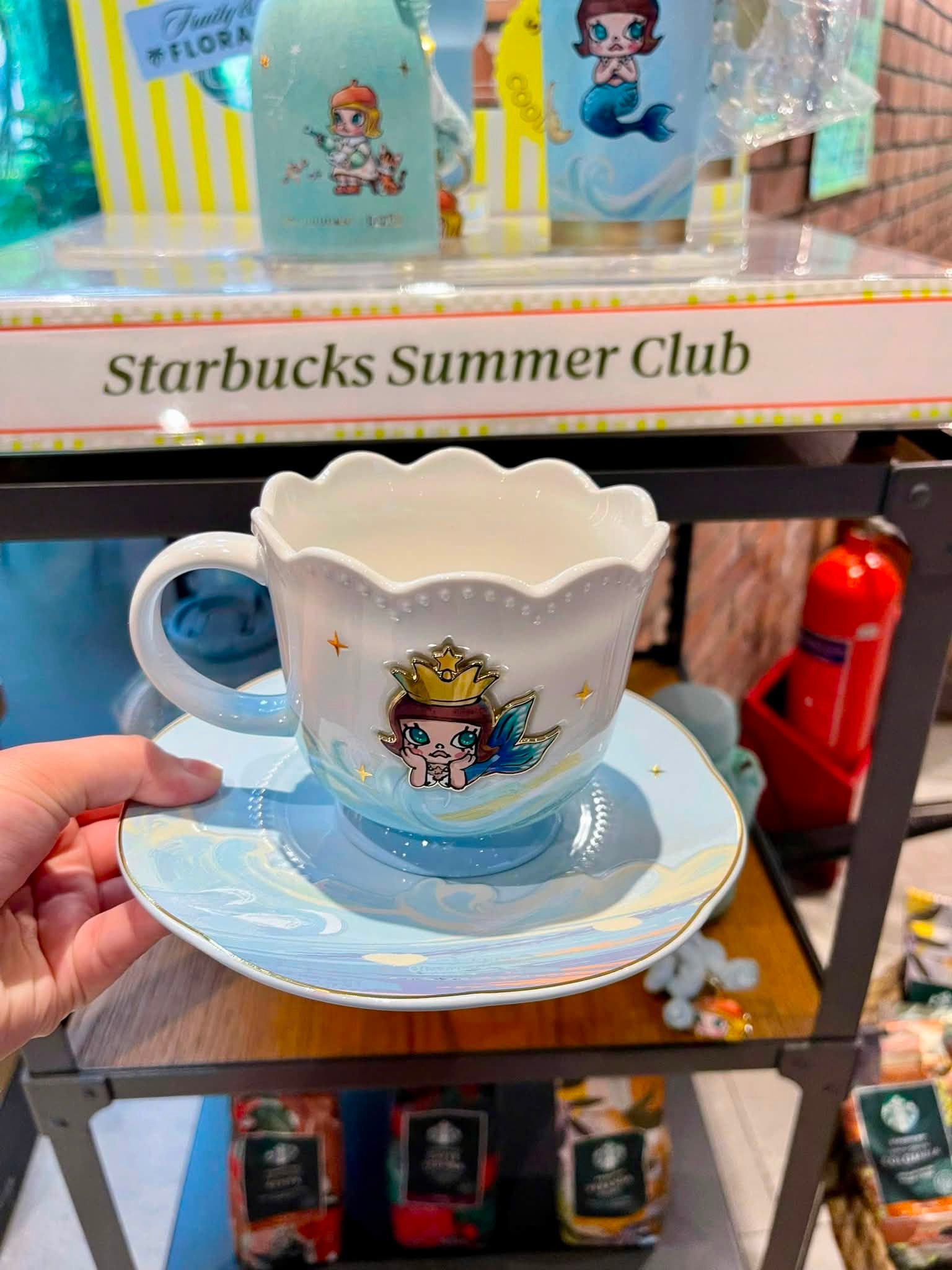 super cute! Starbucks X PopMart - Molly