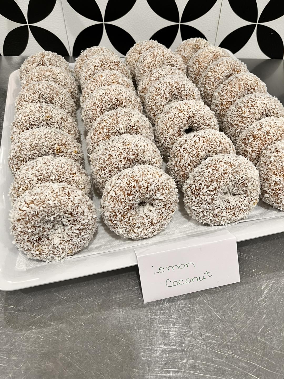 Sweet - Lemon Donut Day 🙌🍋🍩 | Facebook