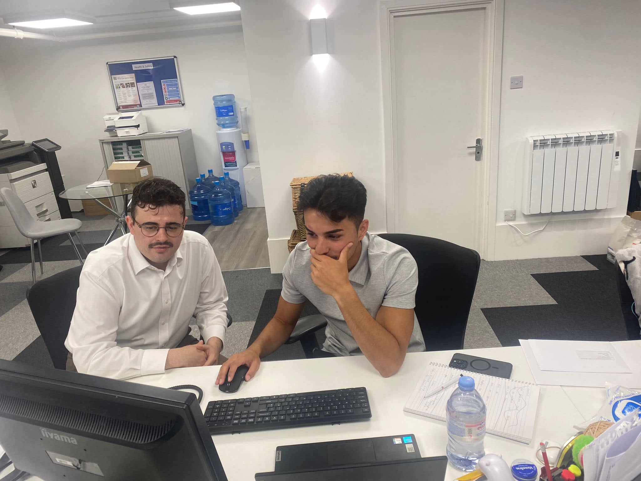 Jennings - Welcome to our new Block Manager Stiljan - seen here getting ...