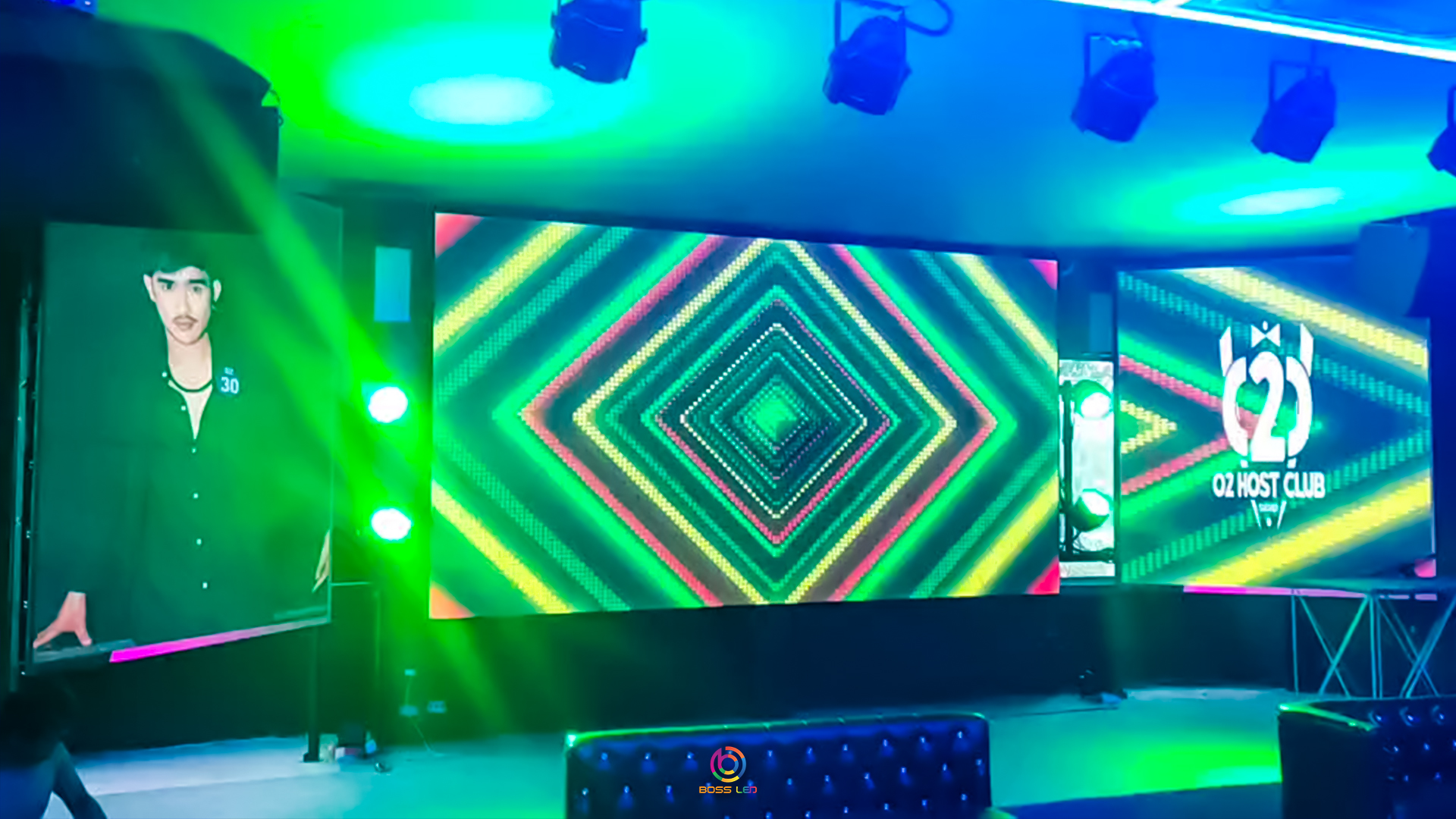 งานติดตั้งจอ LED New P4 INDOOR 16 ตารางเมตร และ LED Pixel Bar ไฟวิ่ง ...