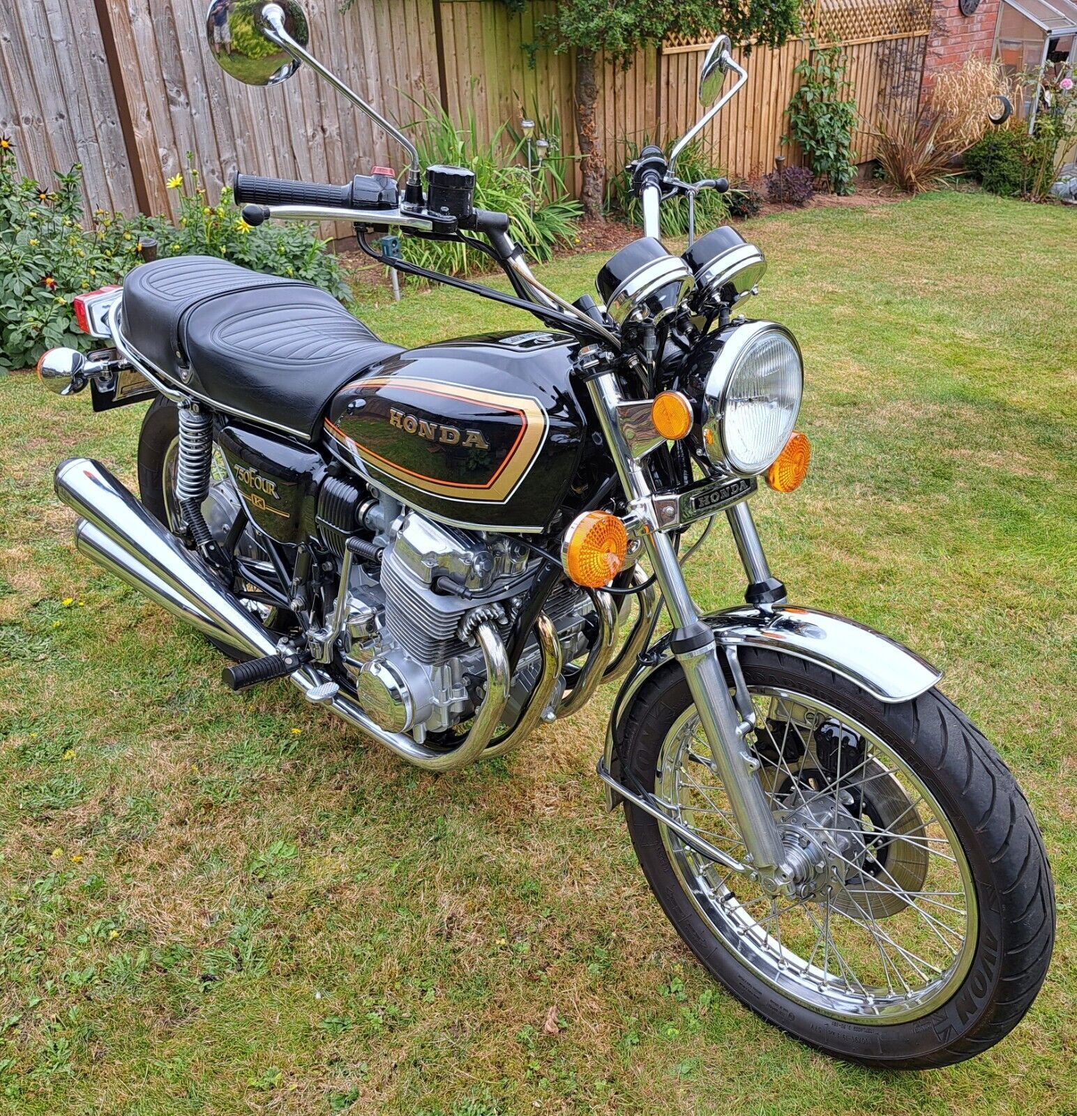 Honda CB750F オートバイ・バイク