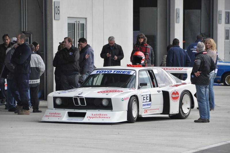 Carrera Evolution BMW 320 Turbo Flachbau 'Team Schnitzer, No.56' DRM online bestellen | MÜLLER