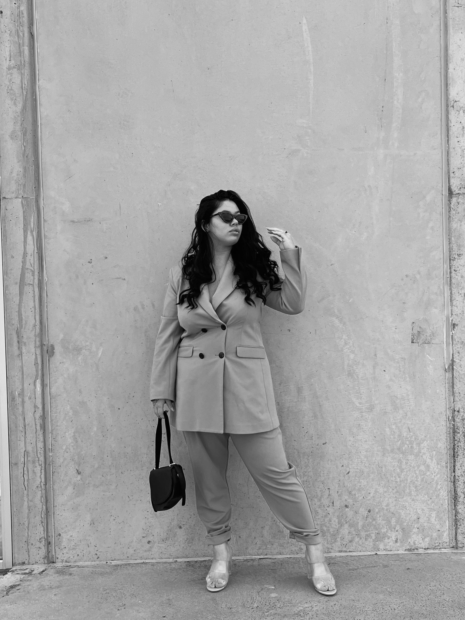 Victoria Rouru - Motherhood, Fashion, Lifestyle via Instagram