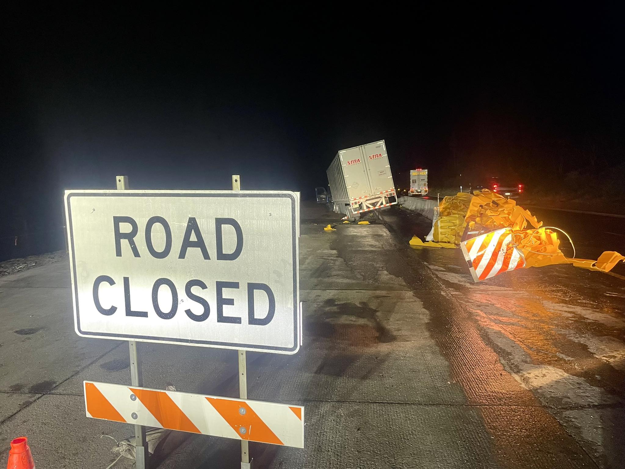 CHP - Truckee - “HERE’S YOUR SIGN…” 🚧 Late last night, a... | Facebook