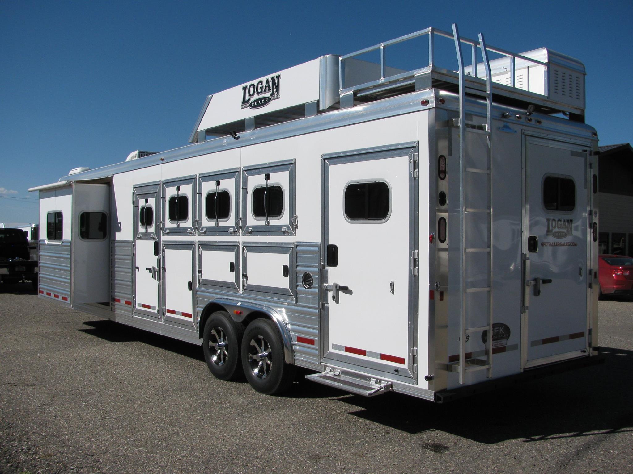 New Logan 812 Razor 4 horse Slide out... - GFK Trailer Sales | Facebook