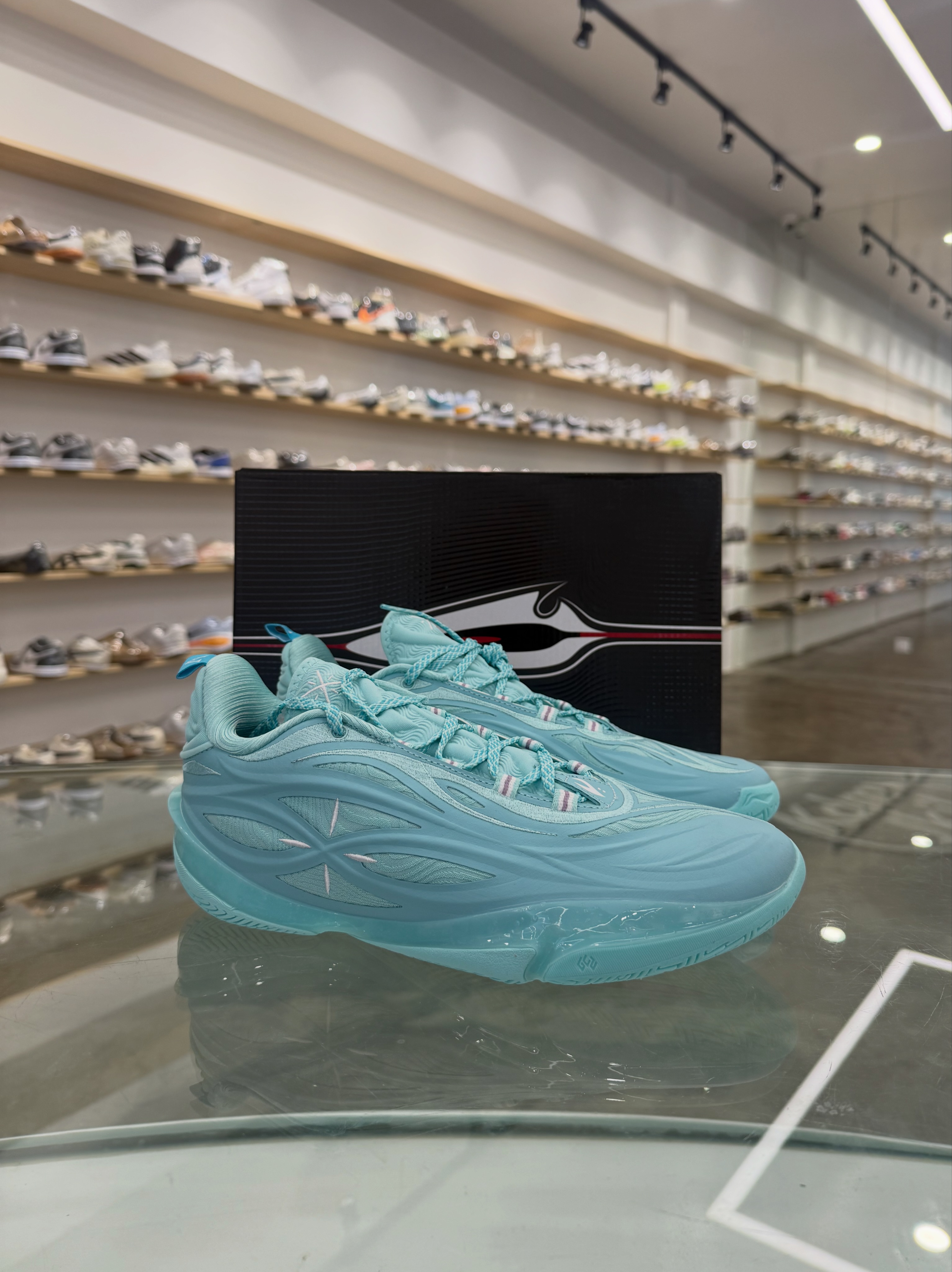 Li-Ning Way Of Wade 808 5 Ultra V2 