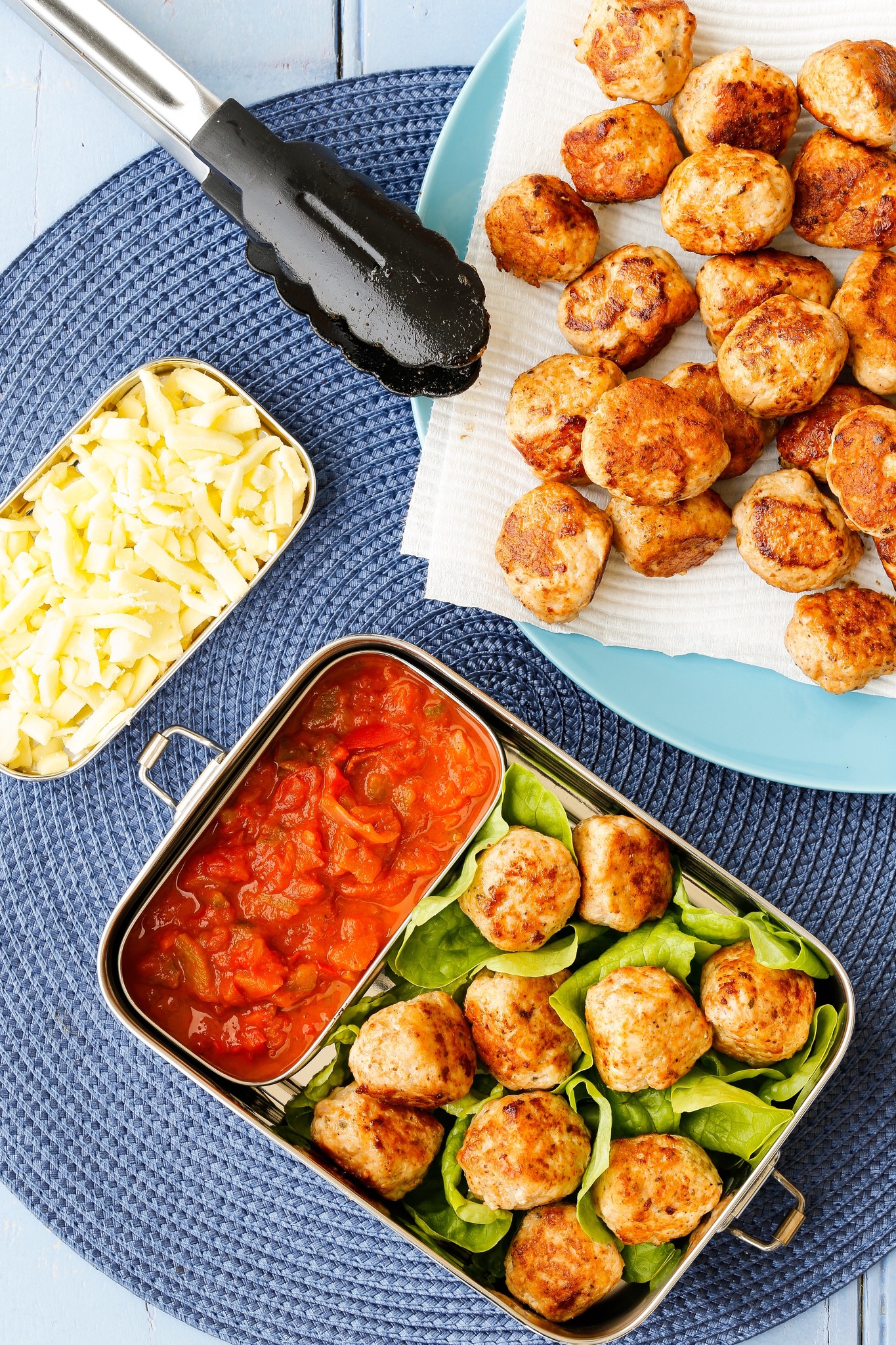 Nikalene - Mexican Chicken Meatballs with Chunky Salsa 🍅👏 Super low in ...