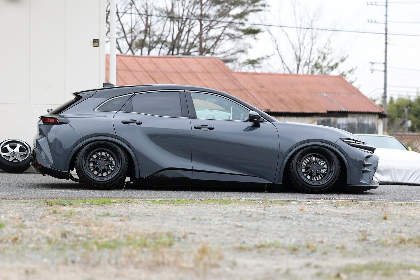 ?? TOYOTA (AZSH36W) CROWN SPORT 