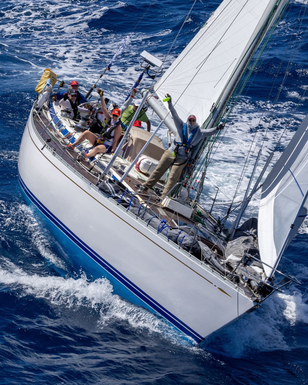 The thrill of offshore racing on a Swan 47 🙌❤️ SASSAFRAS, the