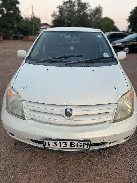 TOYOTA IST 2NZ ENGINE(NEVER OPENED) ACCIDENT FREE,CLEAN CAR PRICE