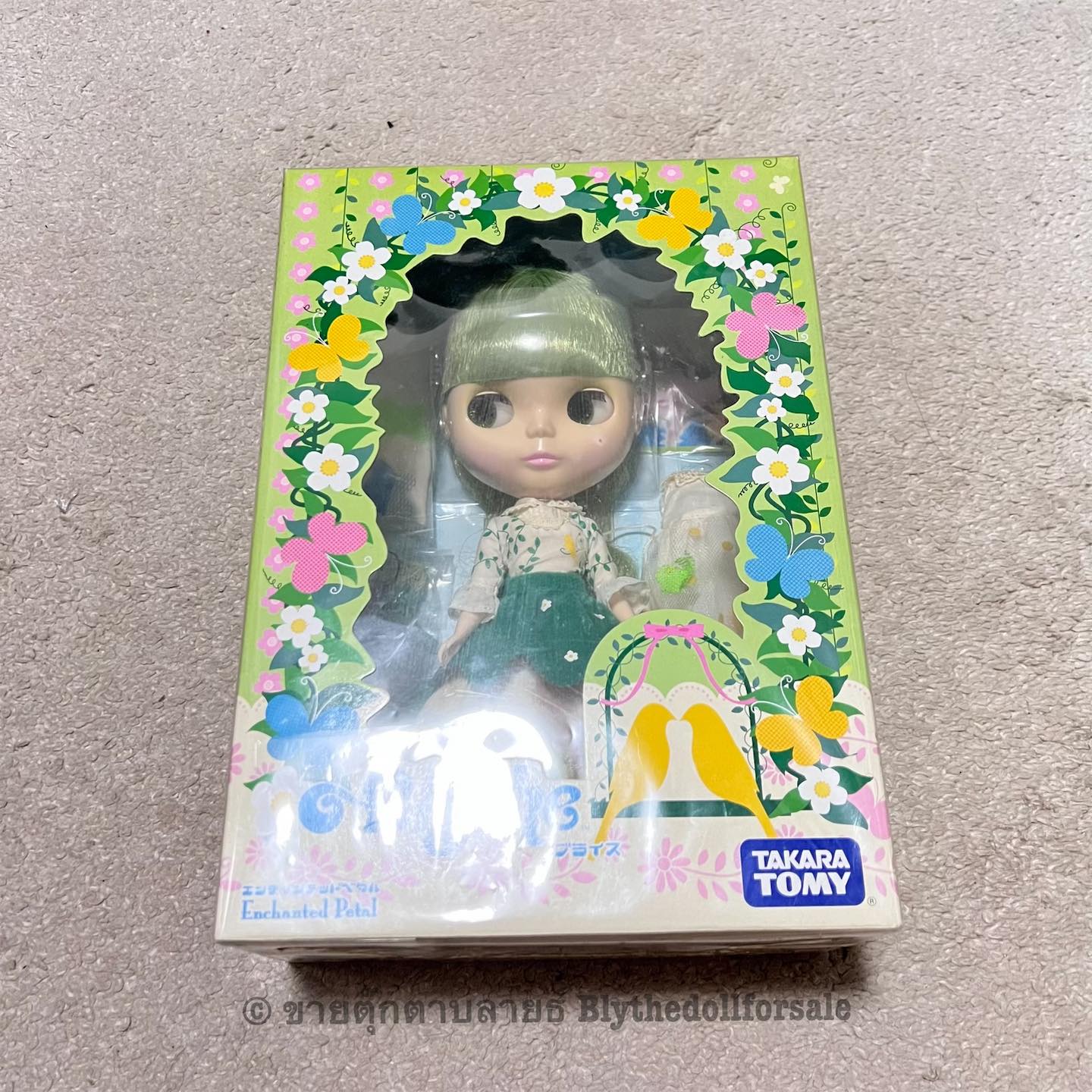 New Neo Blythe Enchanted Petal ของใหม่ มือ1 สภาพสวยไม่แกะ พร้อมส่งค้าบ