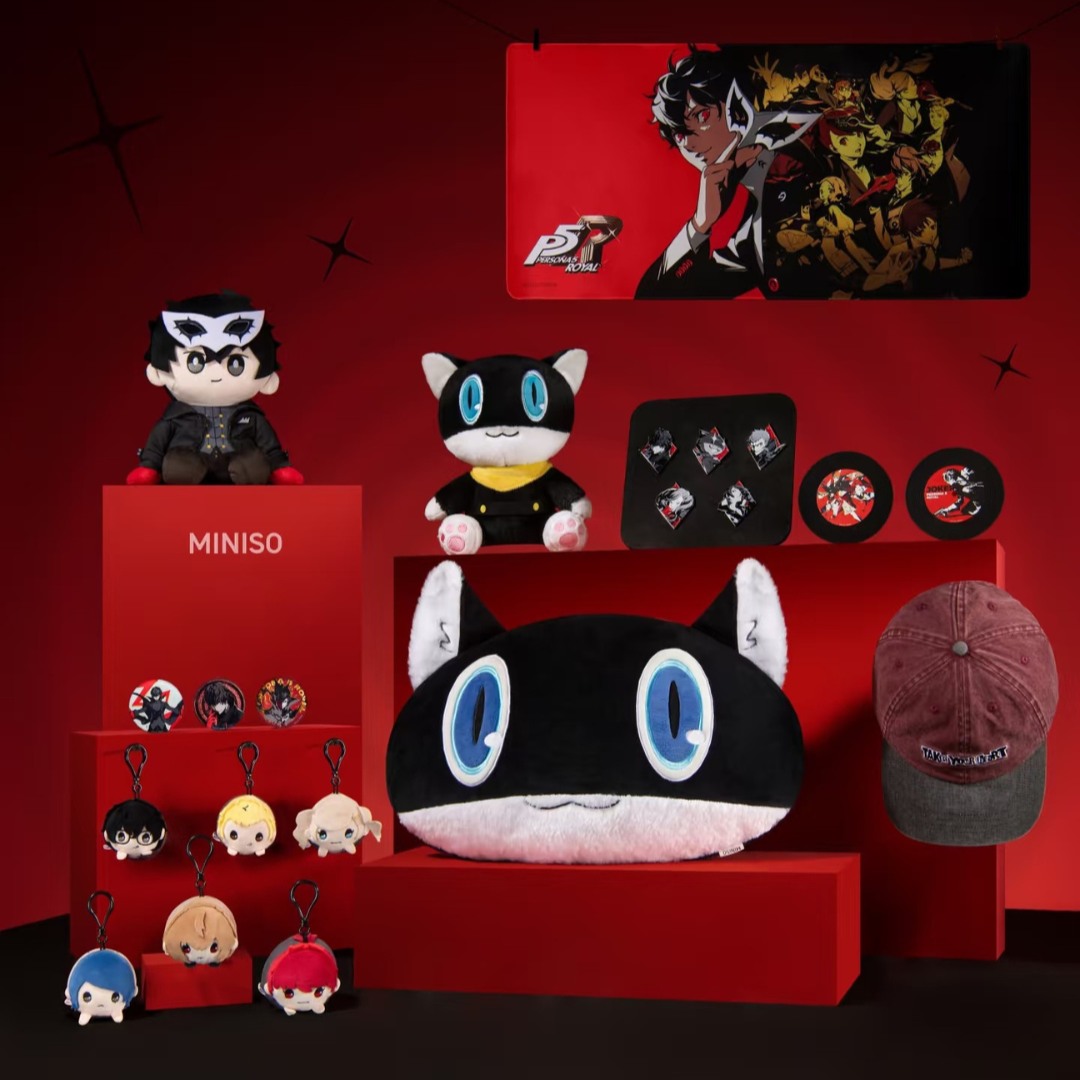 🎭 The Phantom Thieves have arrived at MINISO! ❤️🖤 Fans of