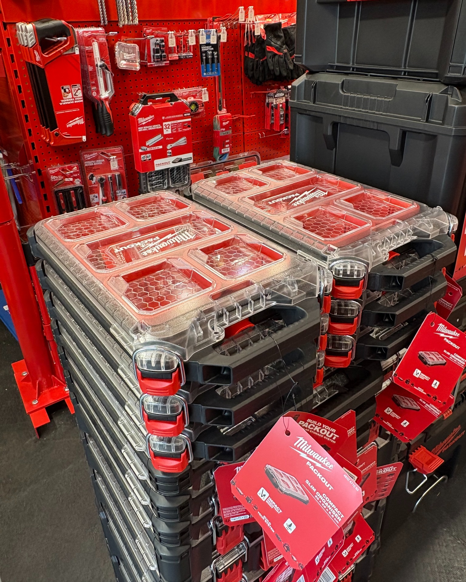 Milwaukee 48-22-8430 10-Bin Impact Resistant Polymer Packout Organizer