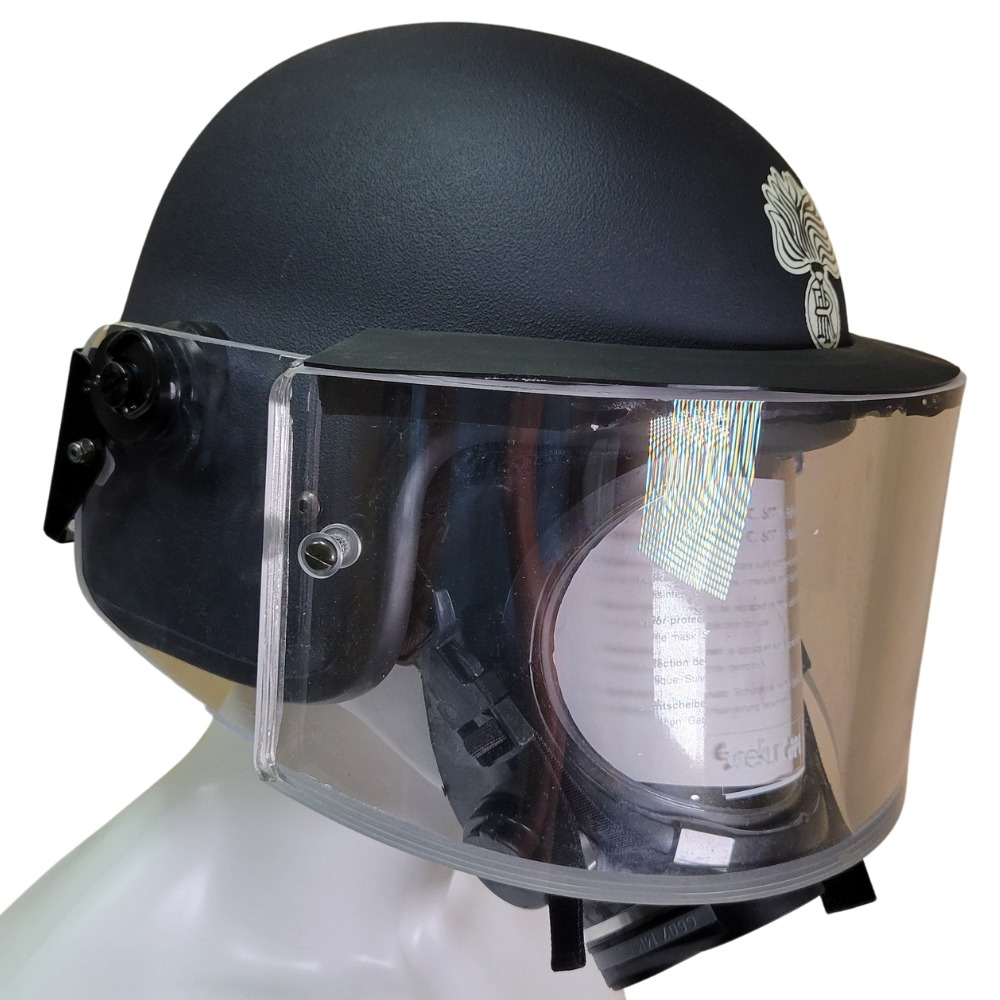 gas mask motorcycle helmet for sale crazy hunter Spikes Steampunk Punk Cool Mens Biker Rock Motorcycel Masque cospaly Mask : Clothing, Shoes & Jewelry When the aliens come to stage their hostile takeover of our planet 1Storm Motorcycle Full Face Helmet