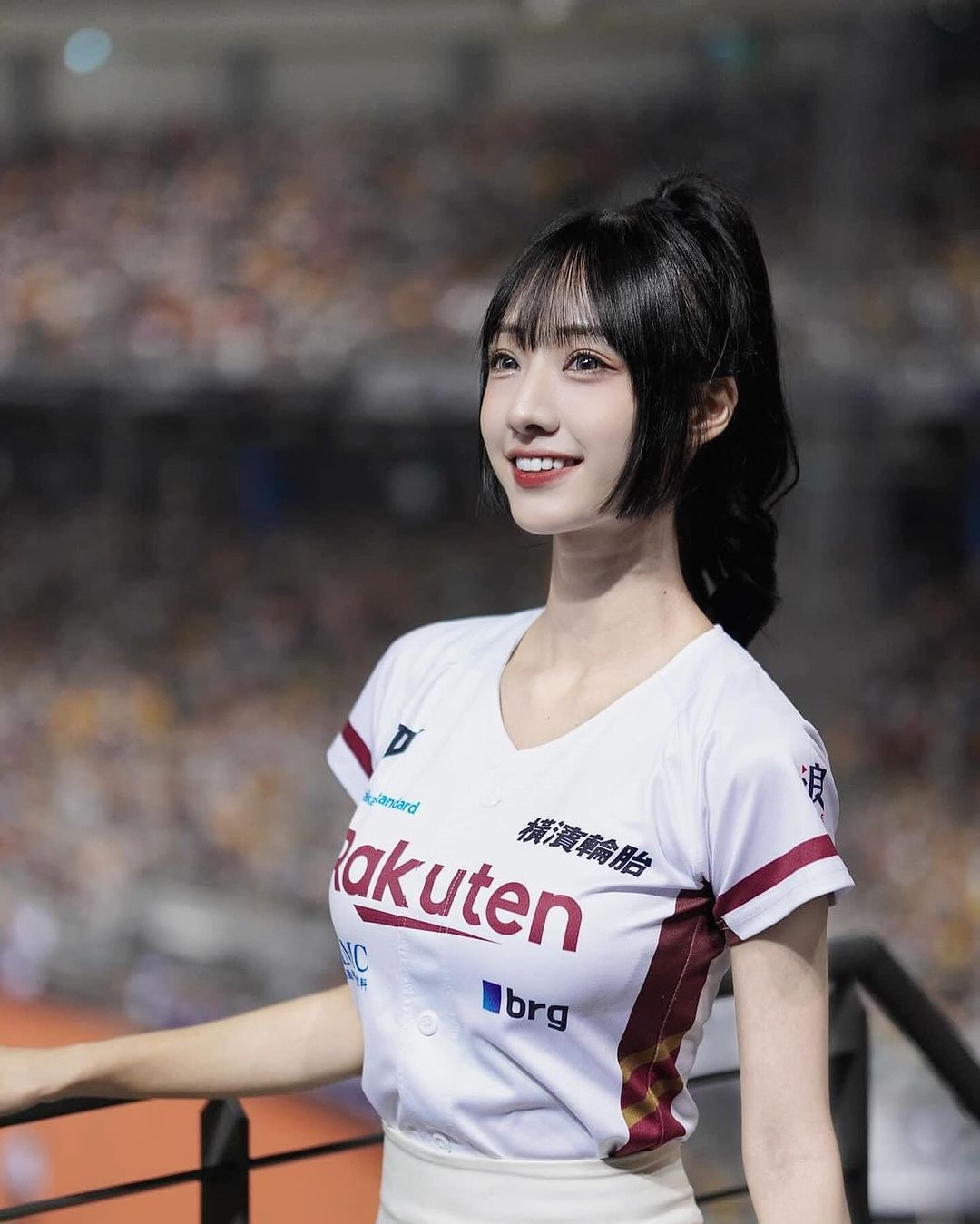 野生抓正妹 - 「樂天女孩」嘎琳 CK 內衣暗藏豐滿內餡！- https://bit.ly/49eyRjr | Facebook