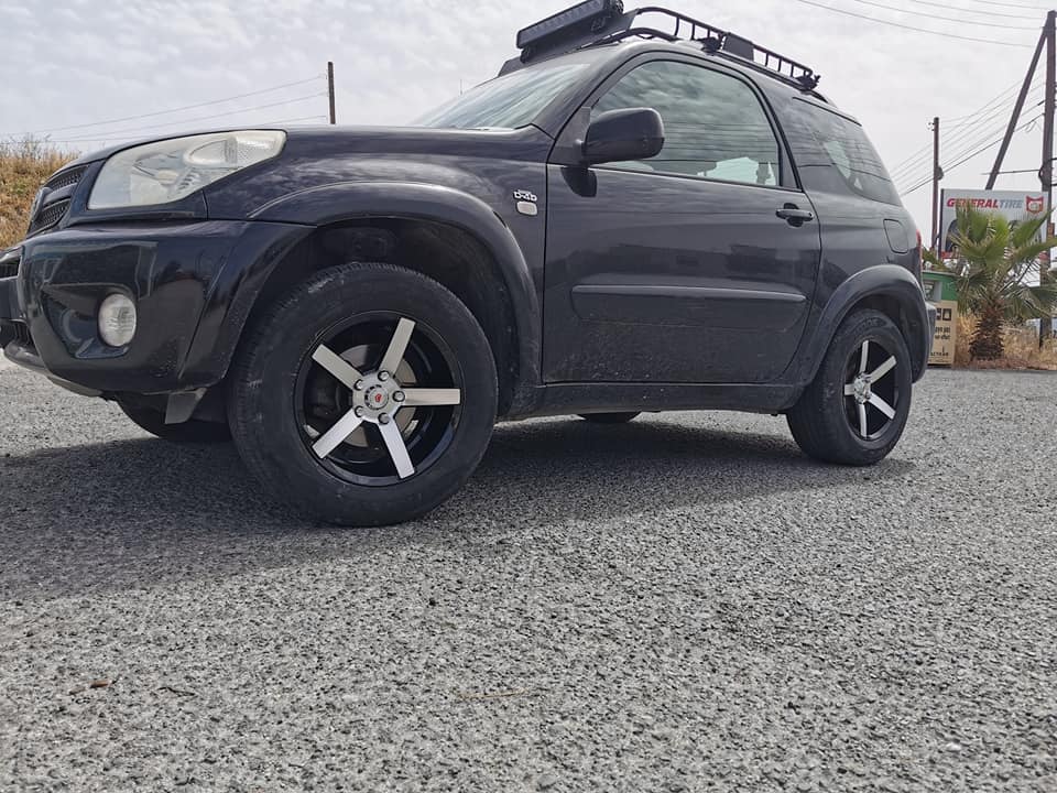 TOYOTA RAV 4 16x7,5 - Pittas Rims & Elastika