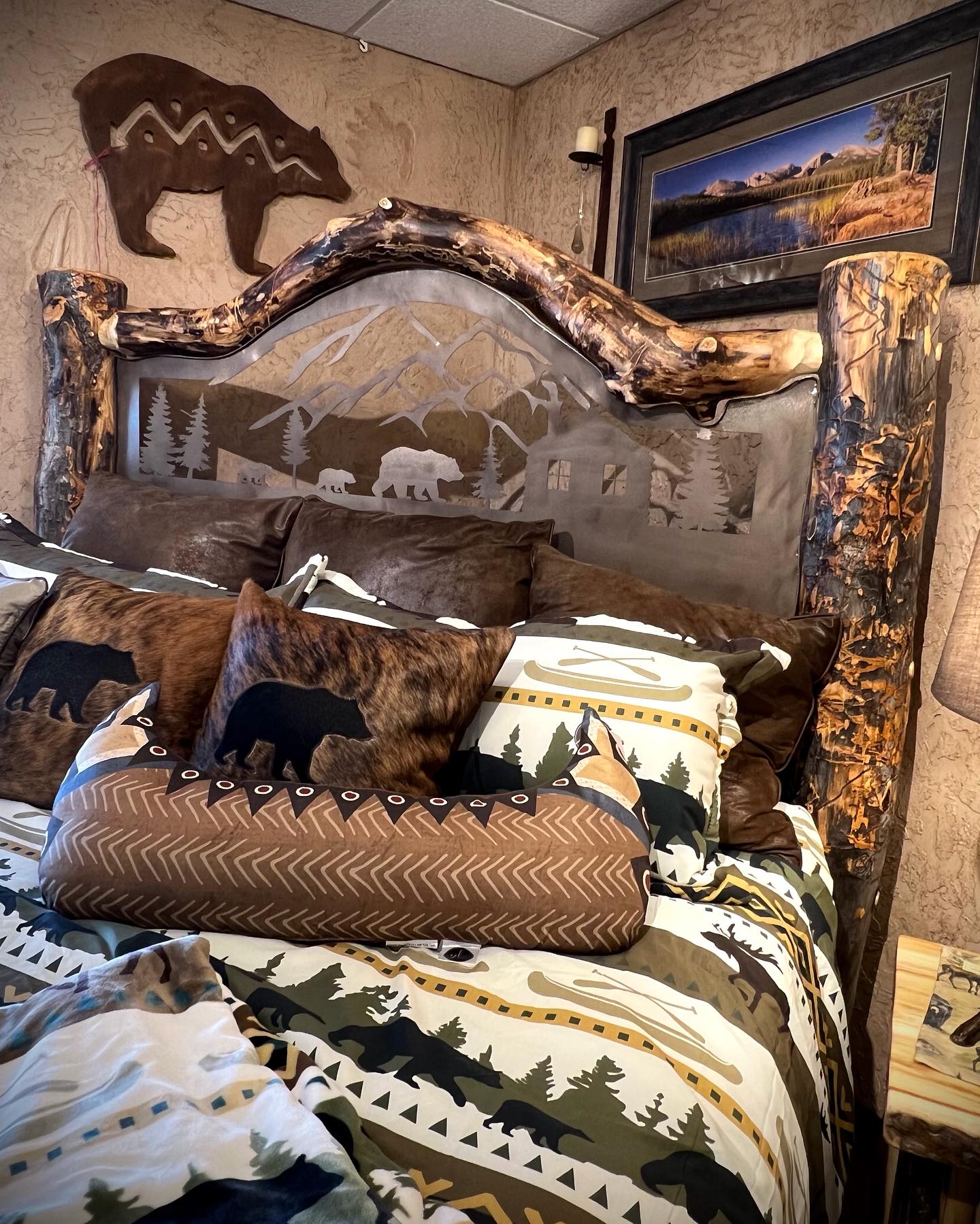 Rusty Moose Lodge Decor