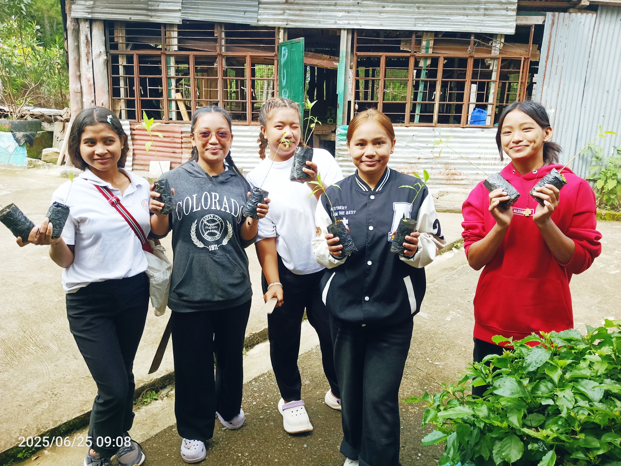 DepEd Tayo Talubin NHS added a... - DepEd Tayo Talubin NHS