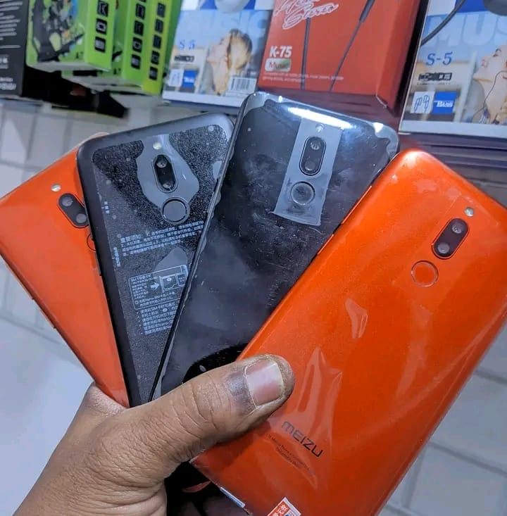 sosaca phone | Antananarivo