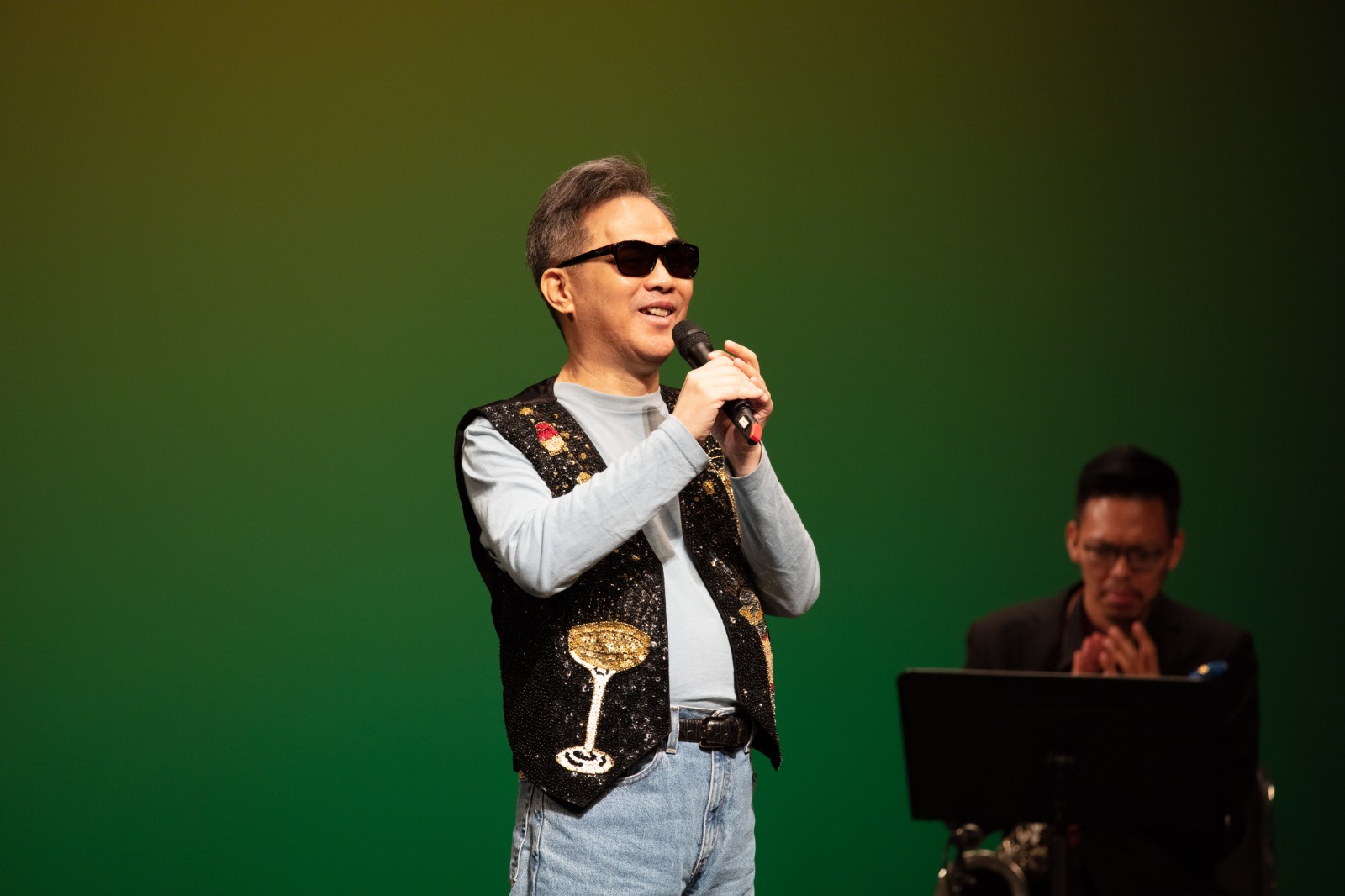 視障之星樂團 - 朱敏強 - Kevin Chu the Blind Singer