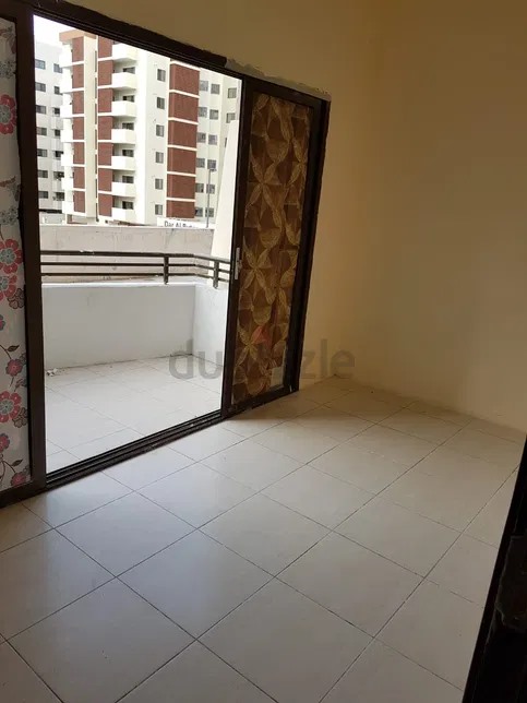 Partition for Rent in al Rigga Any Nationality | Dubai