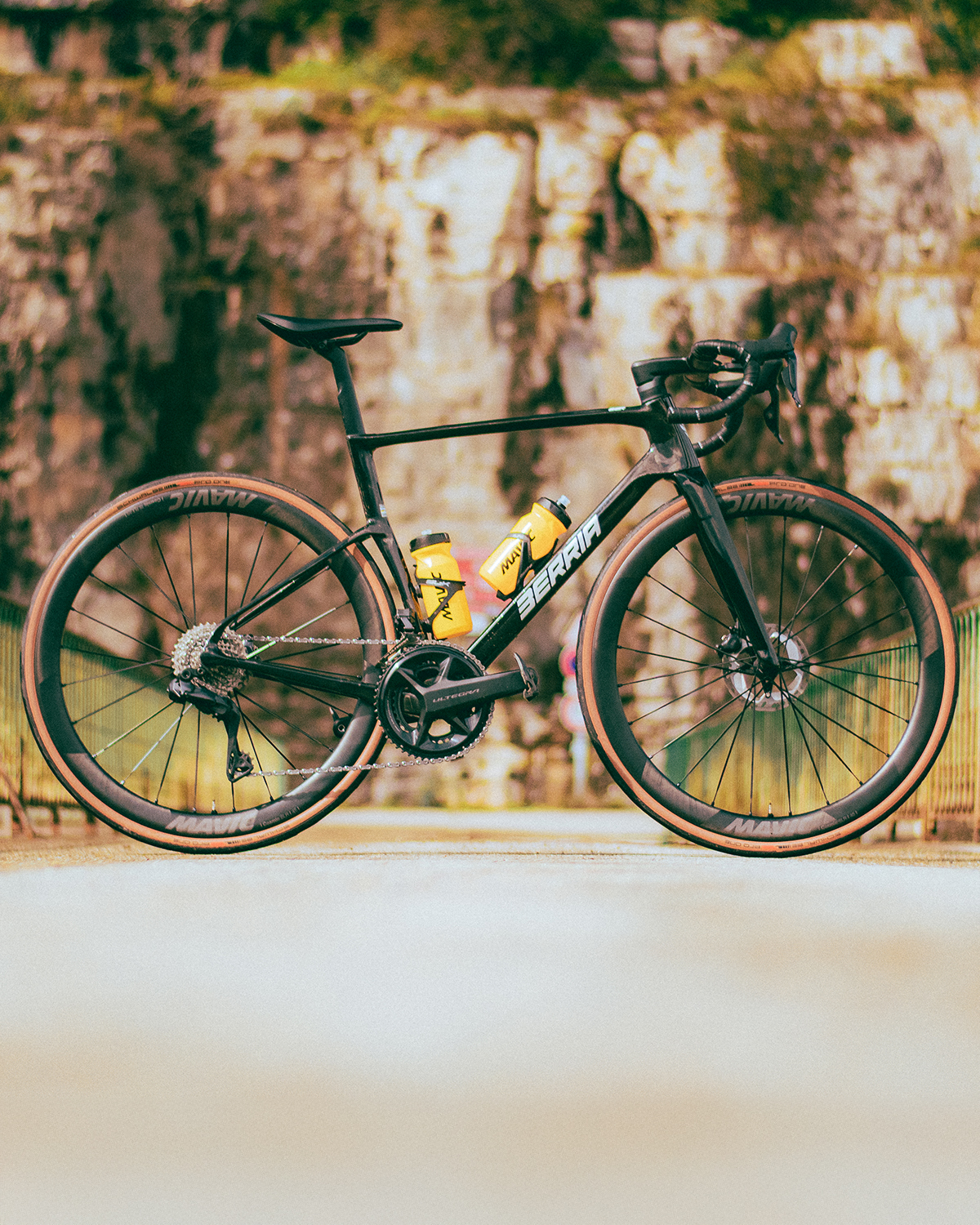 A new look for a proven wheel. The Cosmic SLR 45 Silver builds on 