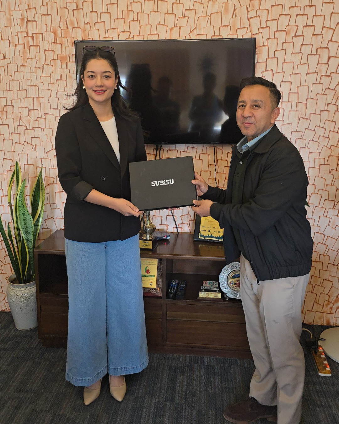 Subisu - Welcoming Ashma Kumari KC, Miss Nepal World 2024,...