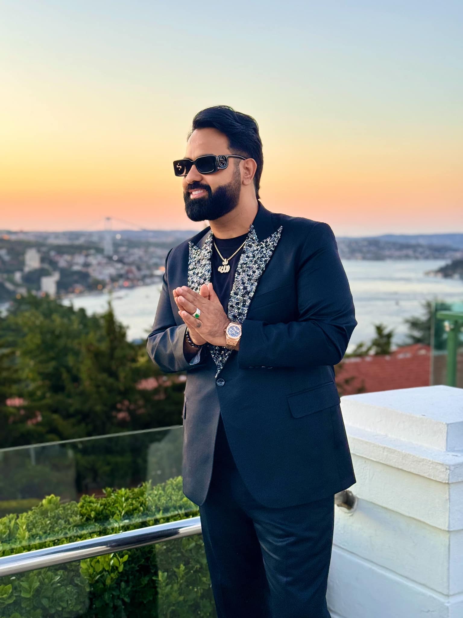 Qais Ulfat قیس الفت