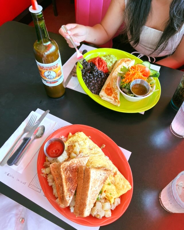 sophie-s-cosmic-cafe-vancouver-bc