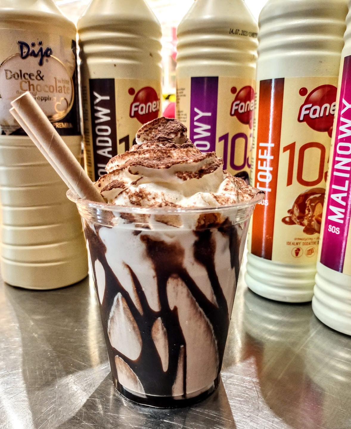 Kafka - 🍨☕ Nasza mrożona kawa affogato to prawdziwa letnia rozpusta w ...
