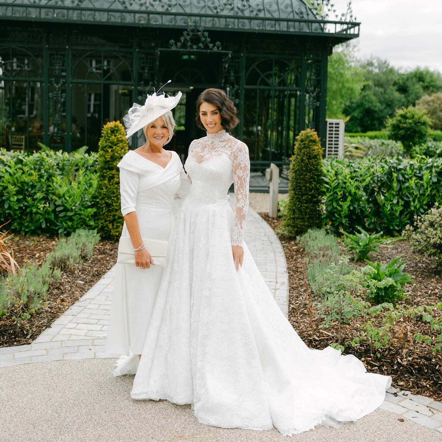 mother of the bride ivory dress & Bridal 👰🏼🫶🏻💫 @serendipitybridalboutique Tori beside our @johncharlesuk 😍 Ice Blue/Multi