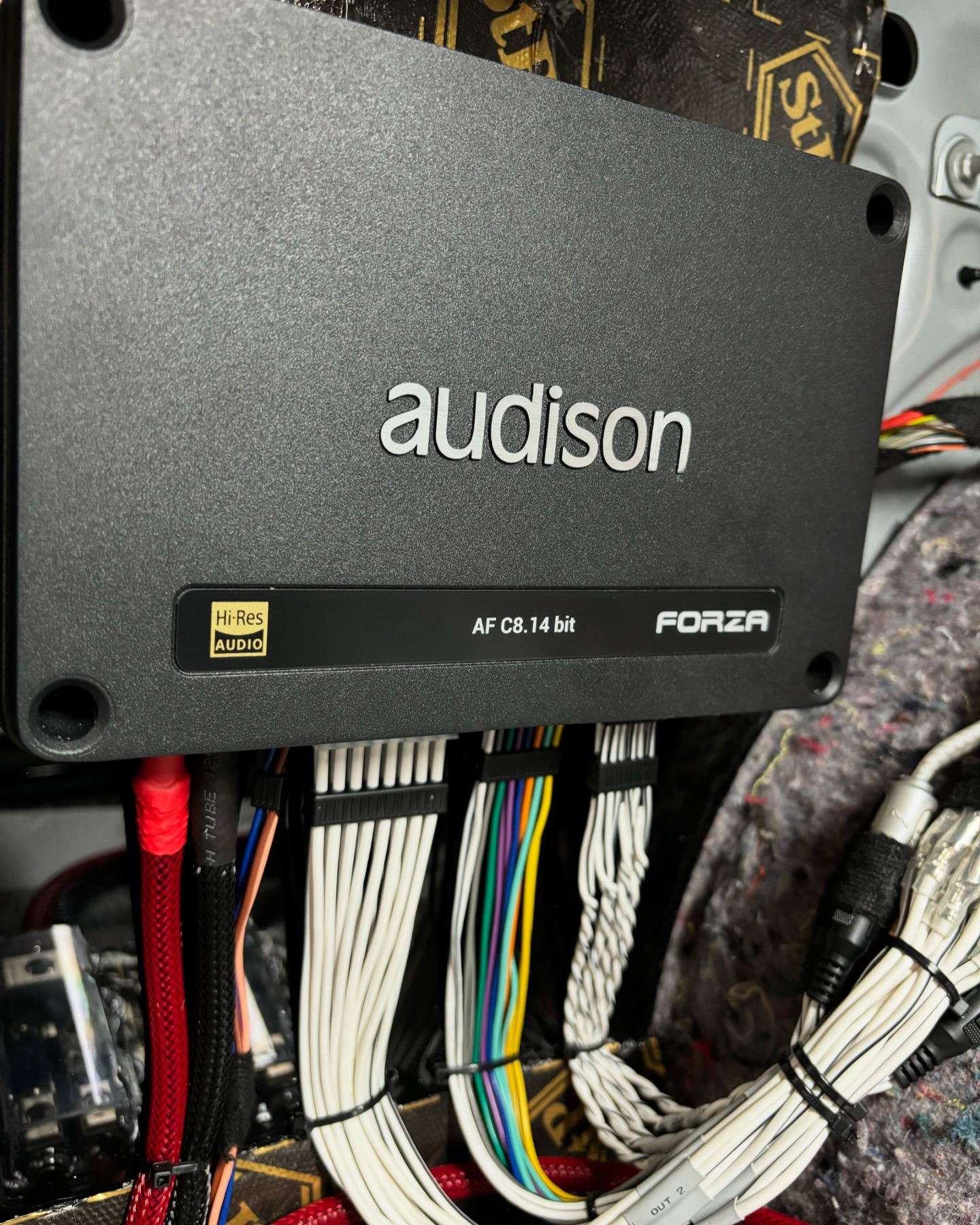 AUDISON AF C8.14 BIT Forza bit drive 2.0 Connection cables and 