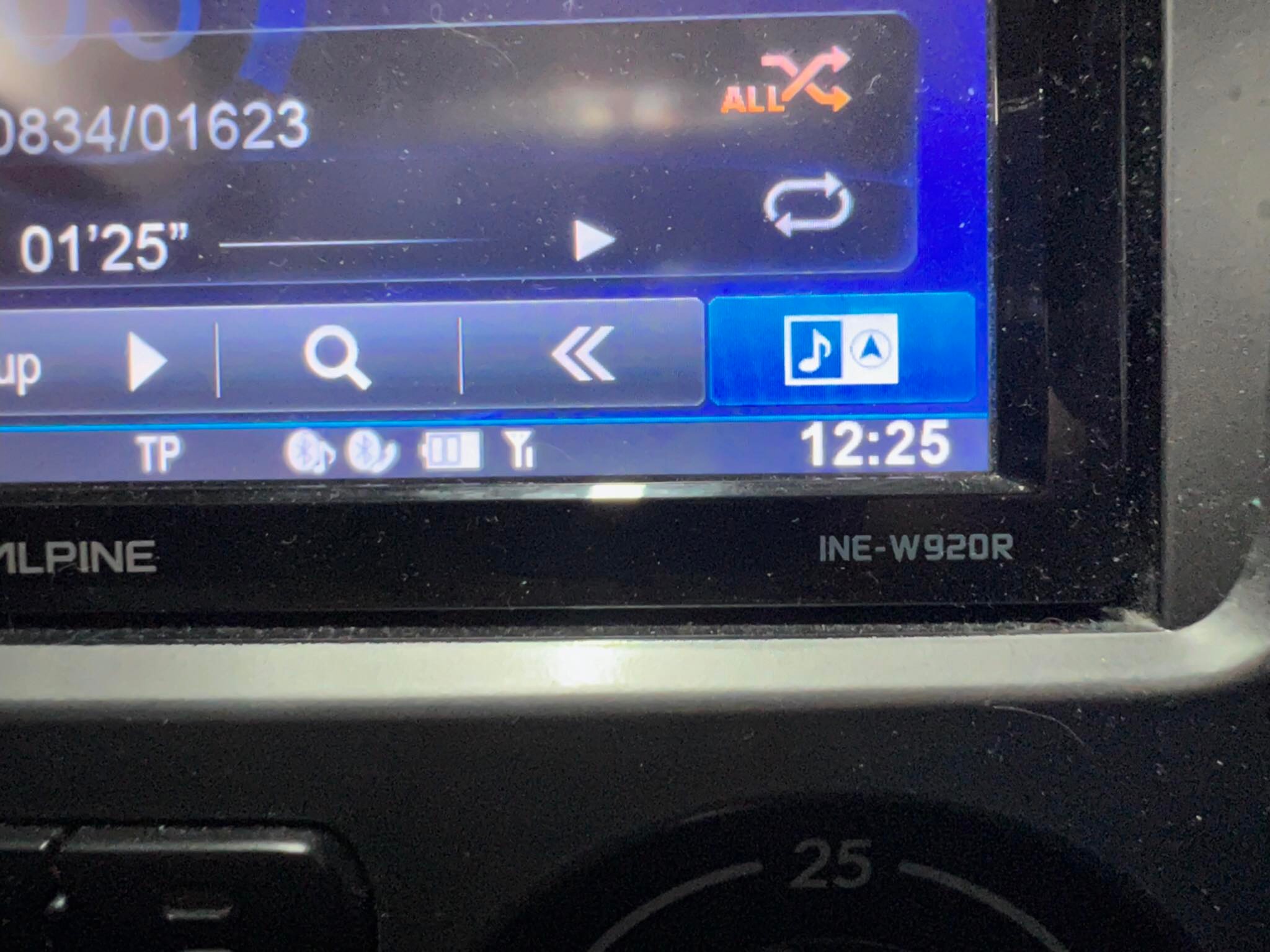 Alpine IVA-D310 screen for sale with full touchscreen and remote