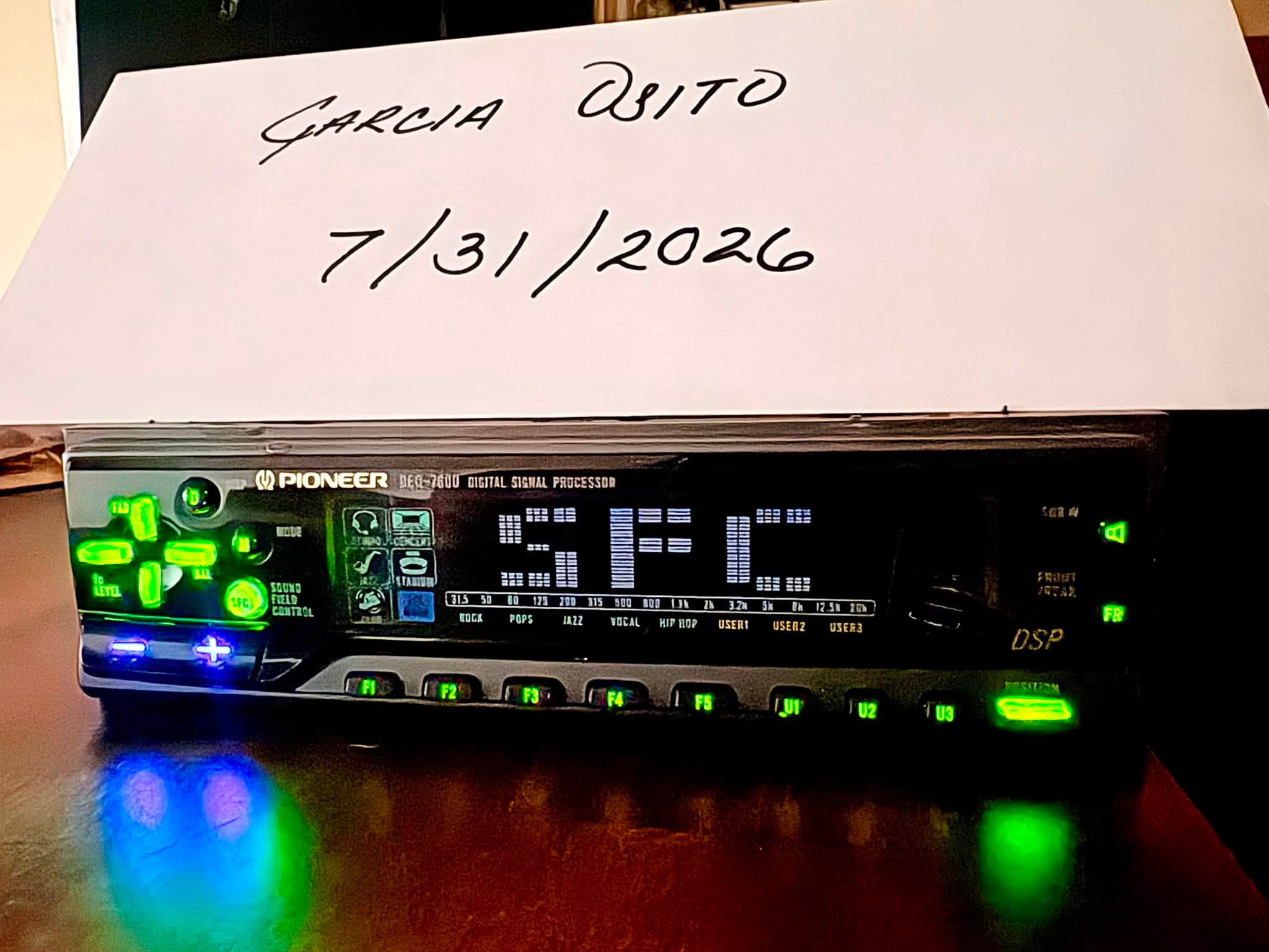 For sale complete set: - Pioneer DEQ P7650 DSP Processor