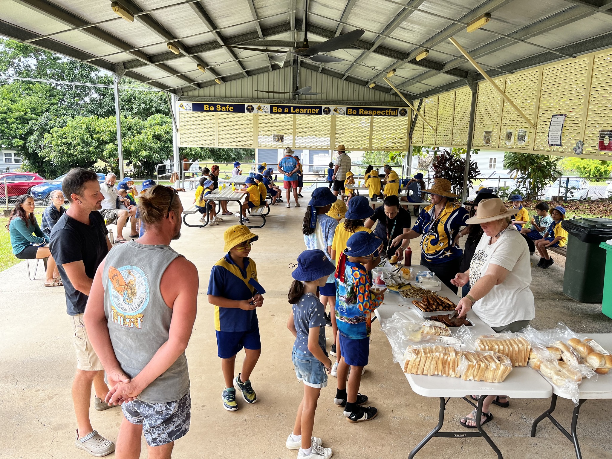 Flying Fish Point State School