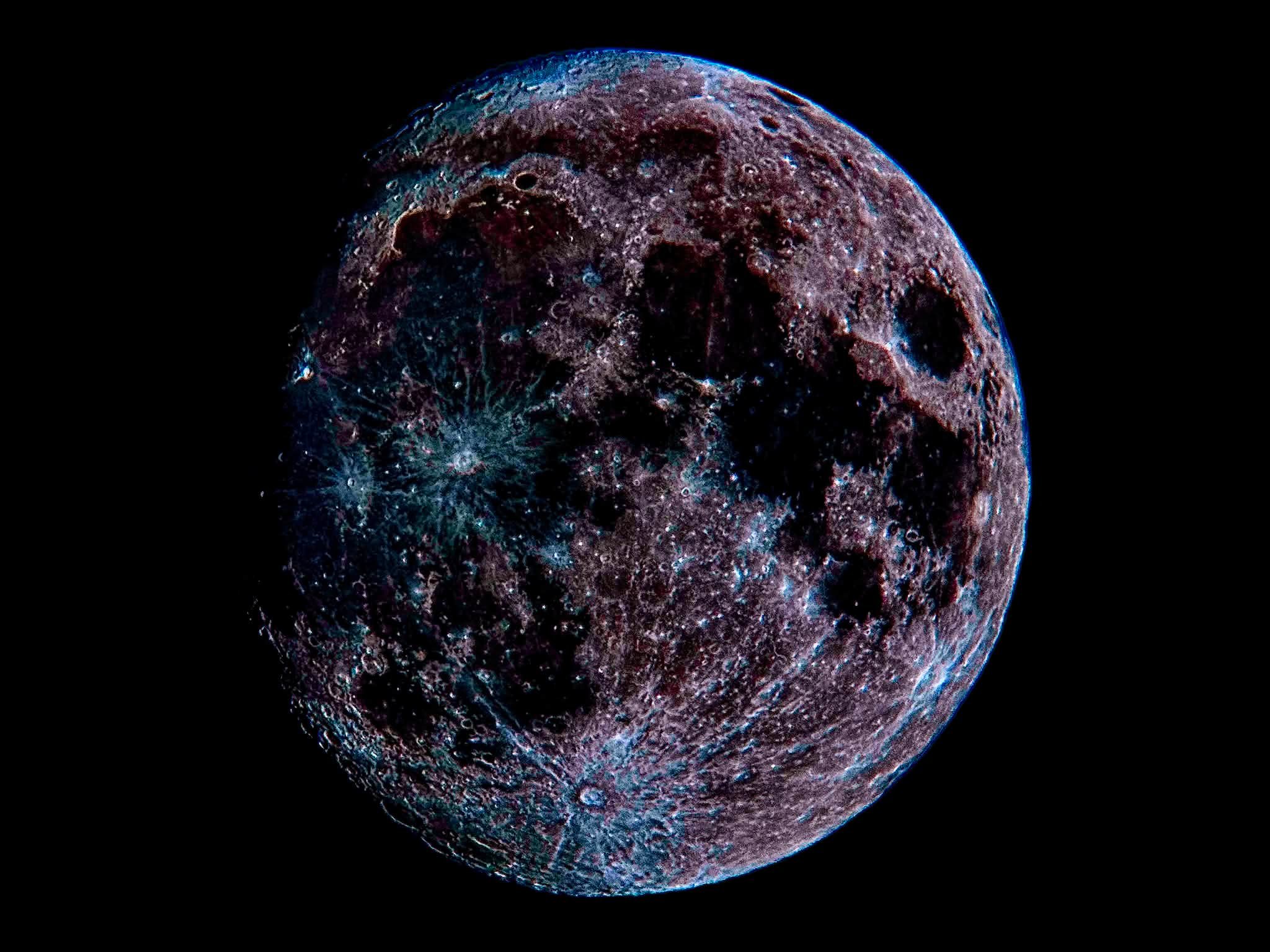 Waxing gibbous moon in Santa Cruz, CA area on July 26, 2026